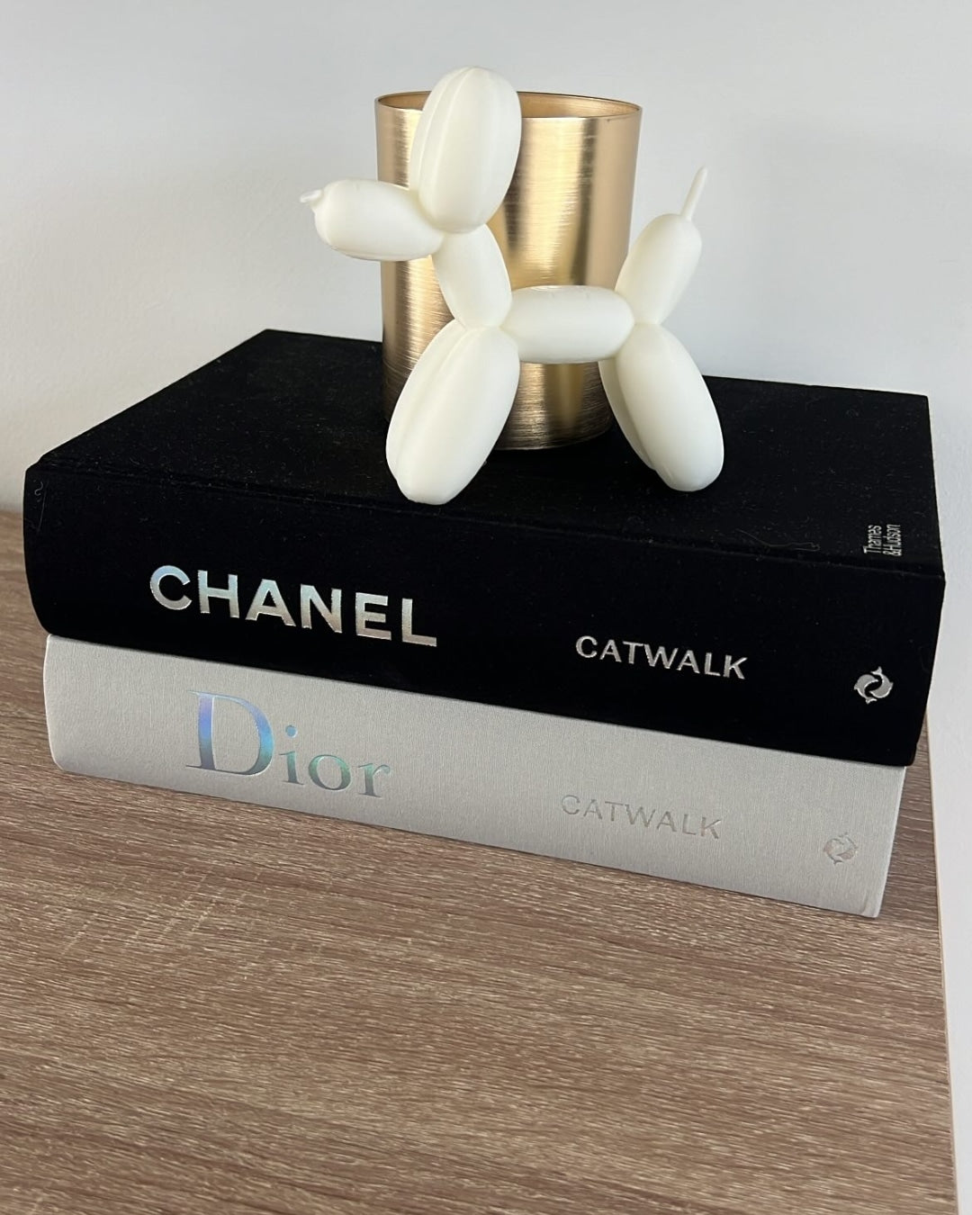 Balloon Dogs